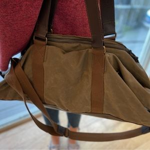 J. Crew dry goods and men’s furnishings canvas duffel bag gym bag with tag